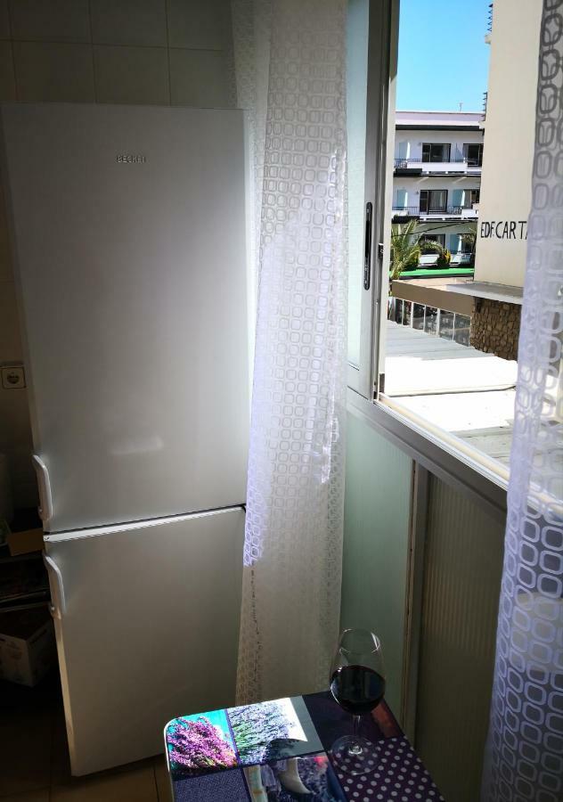 Apartamentos Mariposa Benidorm Bagian luar foto